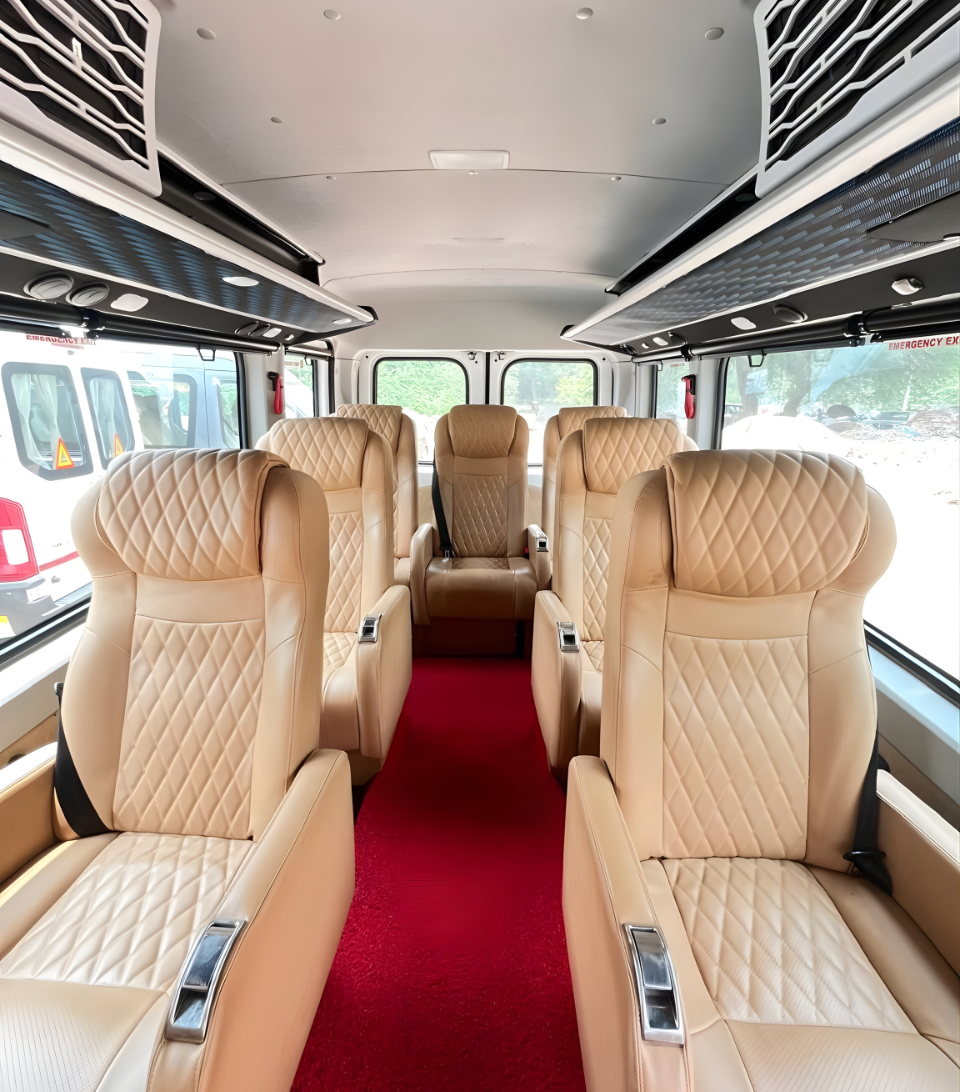 Force Urbania 13-seater for group travel Delhi