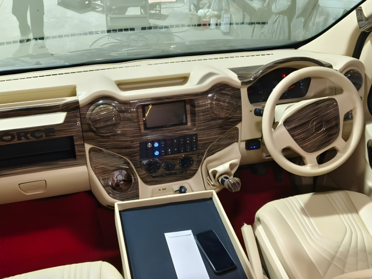 Force Urbania 13-seater for group travel Delhi